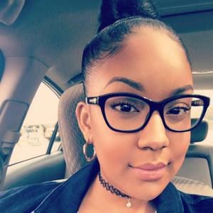 Meet your Posher, Bianca